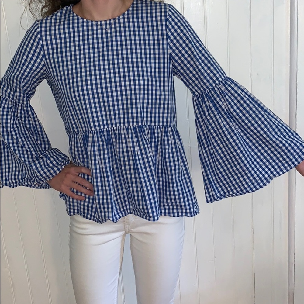 Checkered shirt with bell sleeves